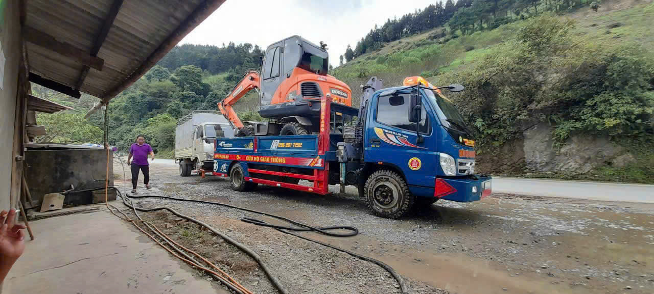 Cứu hộ ô tô Ea Kar trên quốc lộ